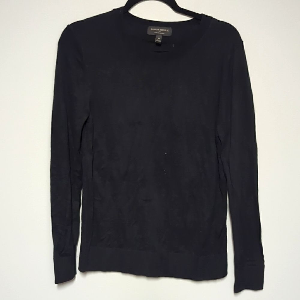 Banana Republic Factory Black Crewneck Sweater